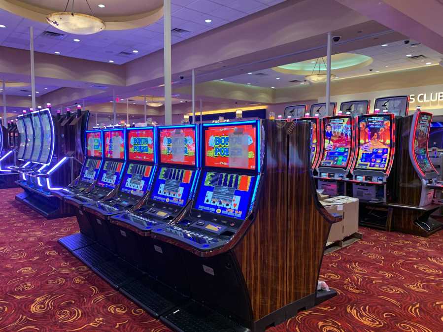 LEARN MORE ABOUT THE RANGE OF GAMES OFFERED AT ROCKFORD CASINO 2